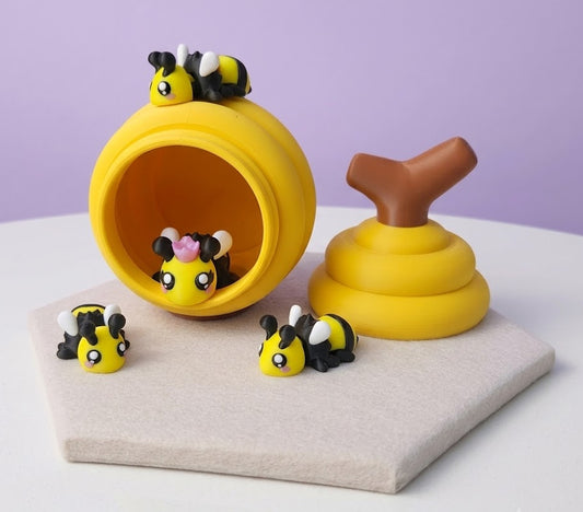 The Royal Bee-tique Hive Habitat